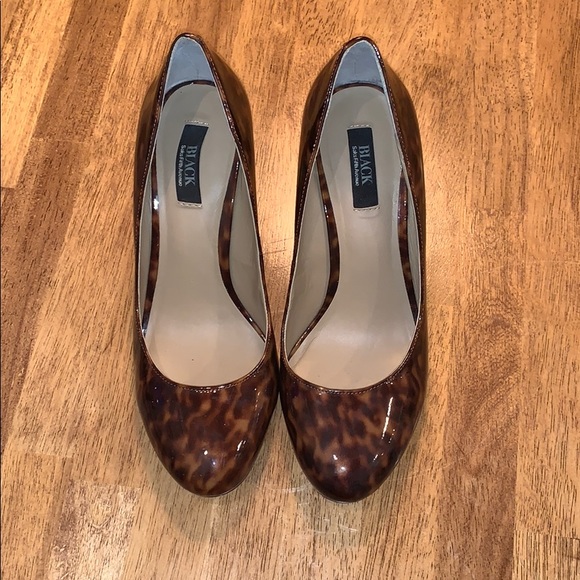 Saks Fifth Avenue Black Label Shoes - Saks Fifth Avenue Black Label wedge shoes